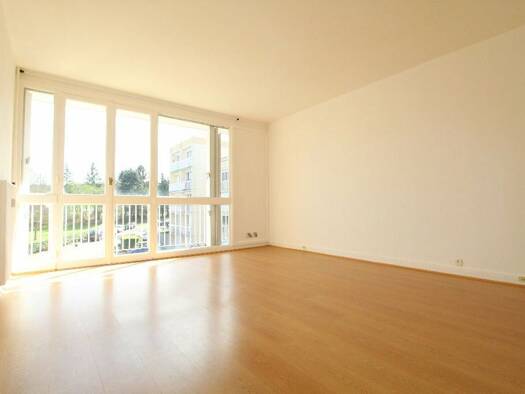 Appartement à louer 520 € 1 pièce 30,5 m² Étage 1/3 Gaillon 27600