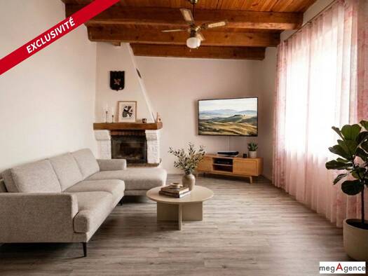 Maison à vendre 90 000 € 4 pièces 3 chambres 80 m² 153 m² de terrain Rives du Doubs Valentigney 25700