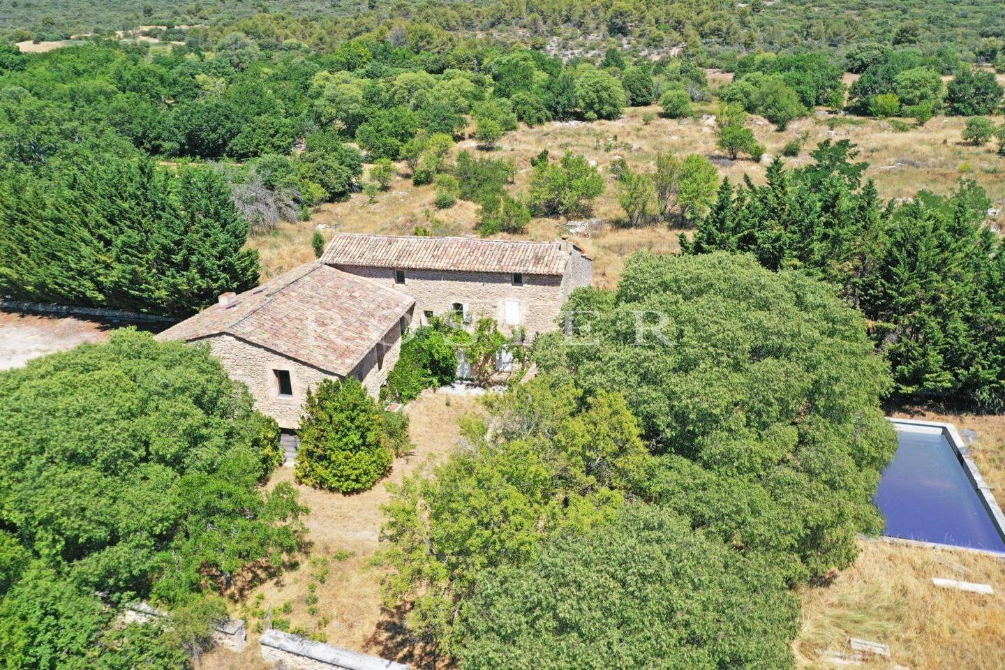 Maison à vendre, 500m², GORDES