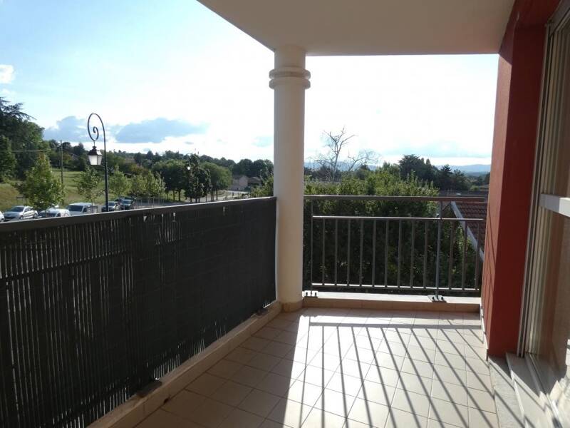 Maison à louer, 71m², CHARLY