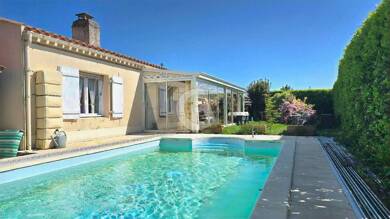 Maison de plain-pied à vendre 388 500 € 4 pièces 3 chambres 123 m² 715 m² de terrain Jard sur Mer 85520