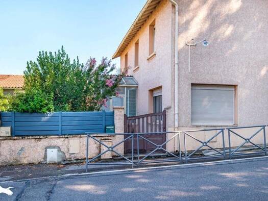 Maison à vendre 236 700 € 3 pièces 1 chambre 73 m² Le Village Saint-Priest 69800