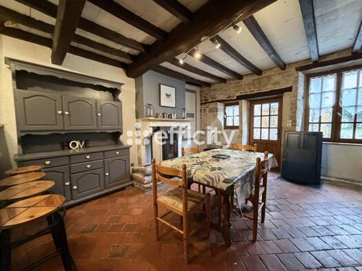 Maison de ville à vendre 77 000 € 3 pièces 2 chambres 70 m² 197 m² de terrain Précy-le-Sec 89440