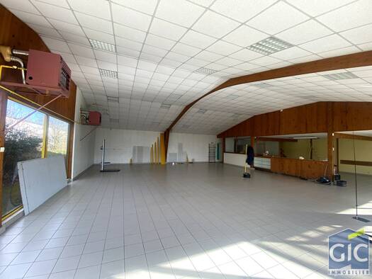 Local commercial à vendre 480 000 € 540 m² de surface de vente Lazzaro Colombelles 14460
