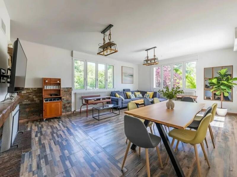 Maison à vendre, 237m², VARENNES JARCY