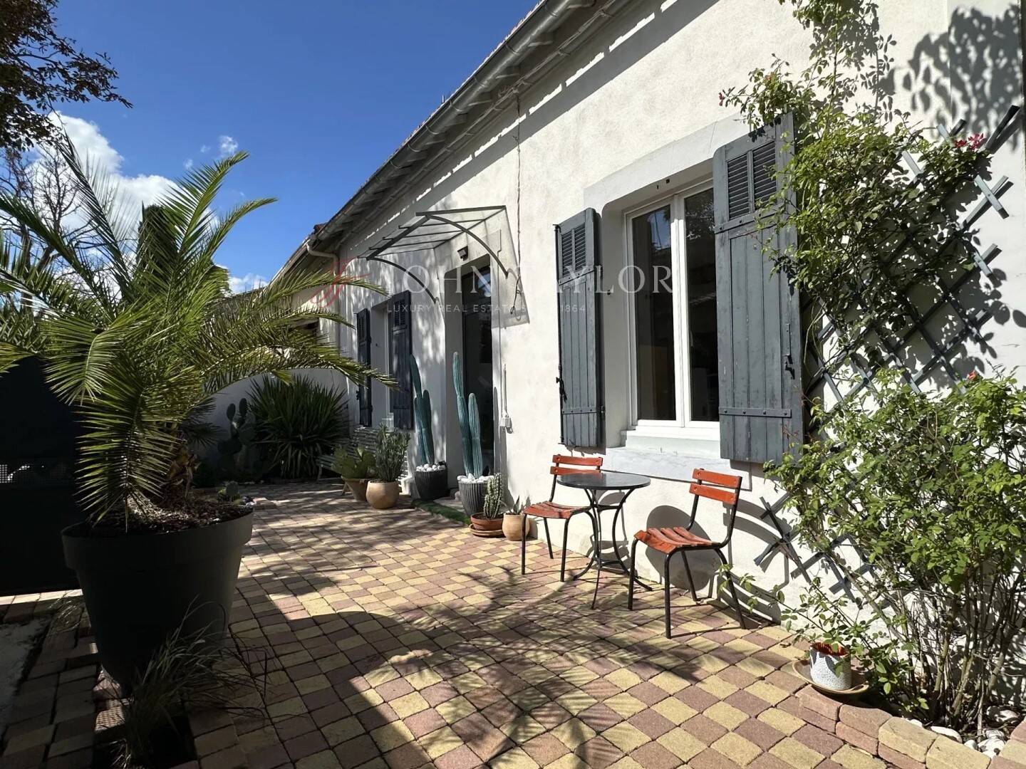 Maison à vendre, 111m², EYGALIERES