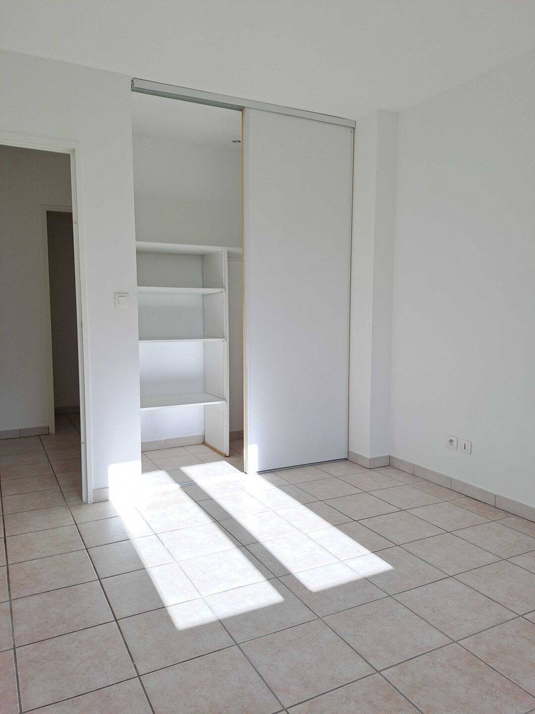 Maison à louer, 70m², TASSIN LA DEMI LUNE
