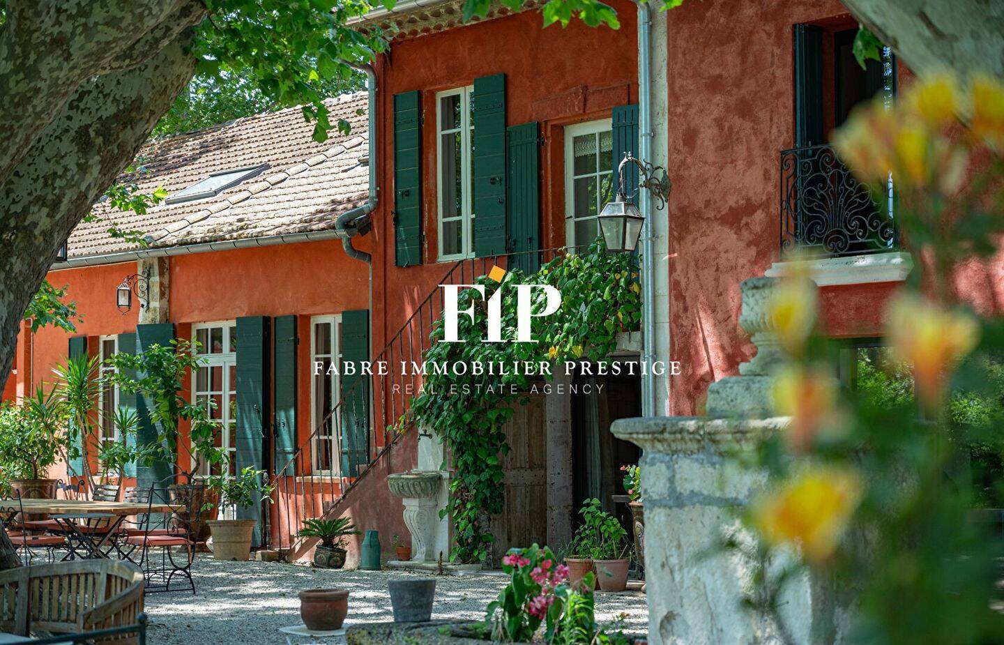 Maison à vendre, 745m², EYGALIERES