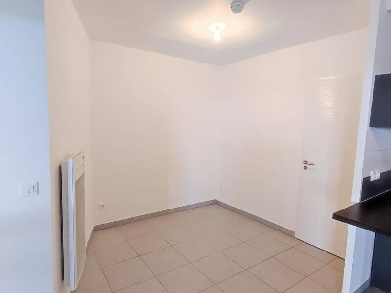 Maison à louer, 28m², PEROLS