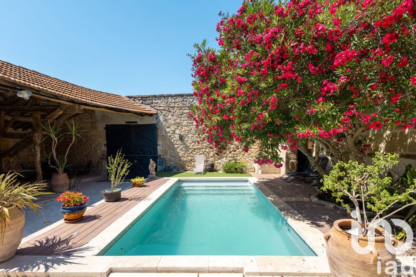 Maison à vendre, 325m², FONTVIEILLE