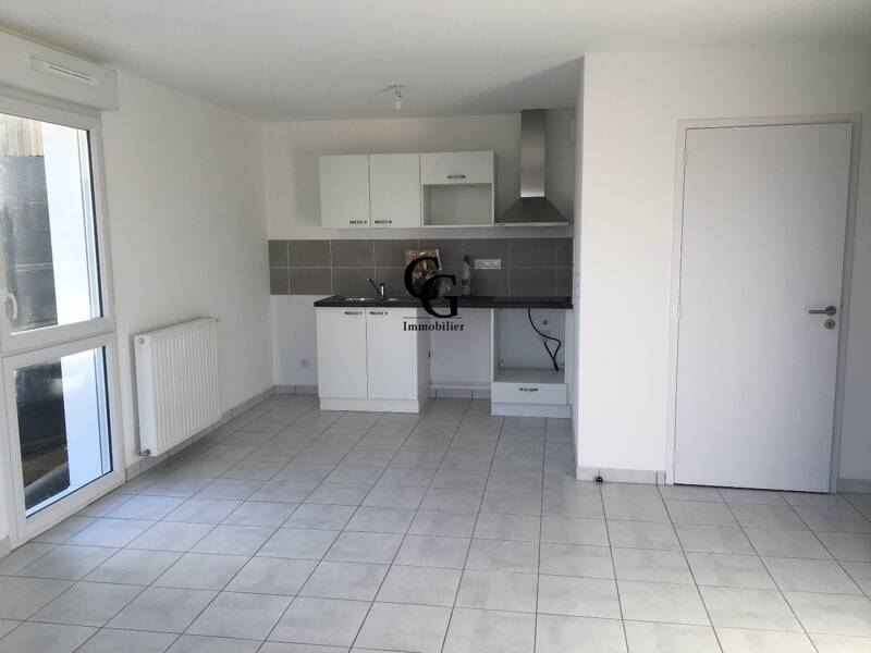 Maison à louer, 92m², REZE