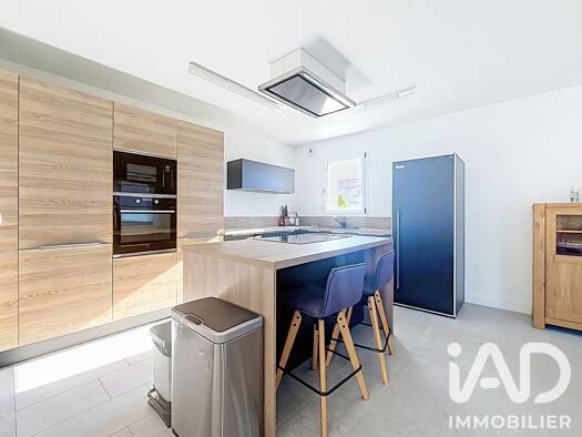 Maison à vendre 670 000 € 5 pièces 4 chambres 125,8 m² 730 m² de terrain Allonzier-la-Caille 74350