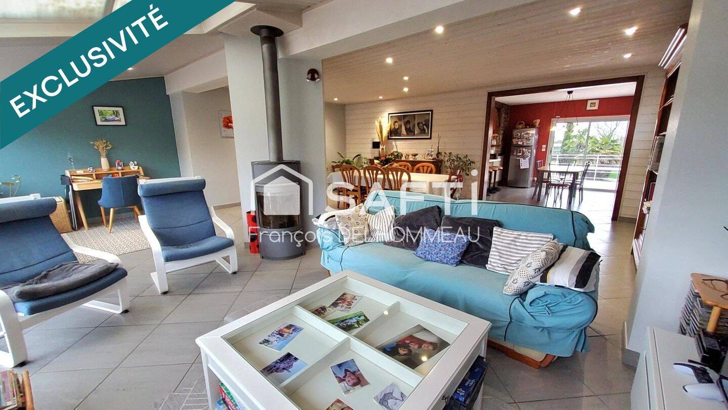 Maison à vendre, 207m², LA ROCHE SUR YON