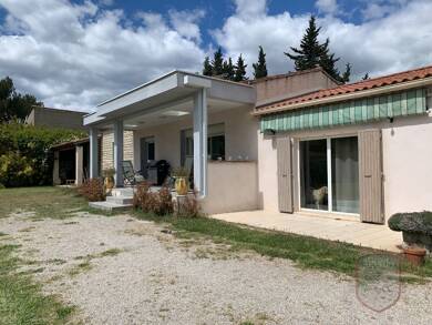 Maison à vendre 635 000 € 5 pièces 3 chambres 180 m² 1 895 m² de terrain Tavel 30126