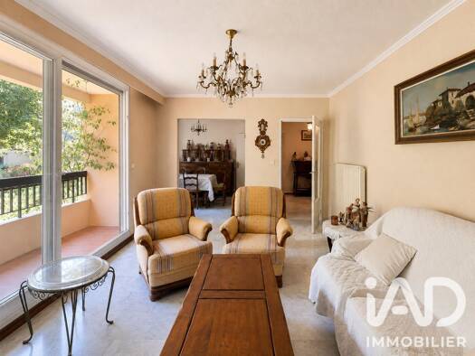 Appartement à vendre 290 000 € 6 pièces 4 chambres 109 m² RDC/4 La Bocca Nord Cannes 06150