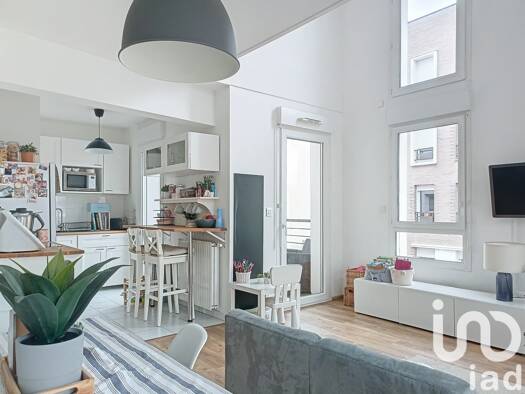 Duplex à vendre 259 000 € 3 pièces 2 chambres 69 m² Étage 2/3 Nord Louvres 95380