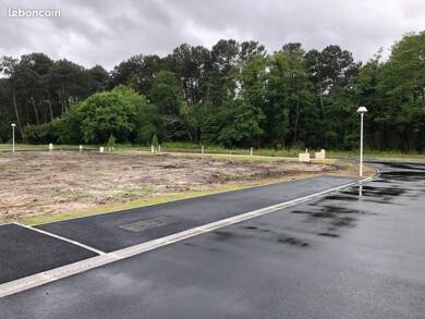 Terrain viabilisé à vendre 265 000 € 640 m² de terrain Centre Agglomere Biganos 33380