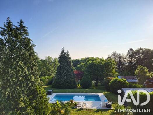 Maison à vendre 450 000 € 8 pièces 5 chambres 169,67 m² 3 337 m² de terrain Villars-Saint-Georges 25410
