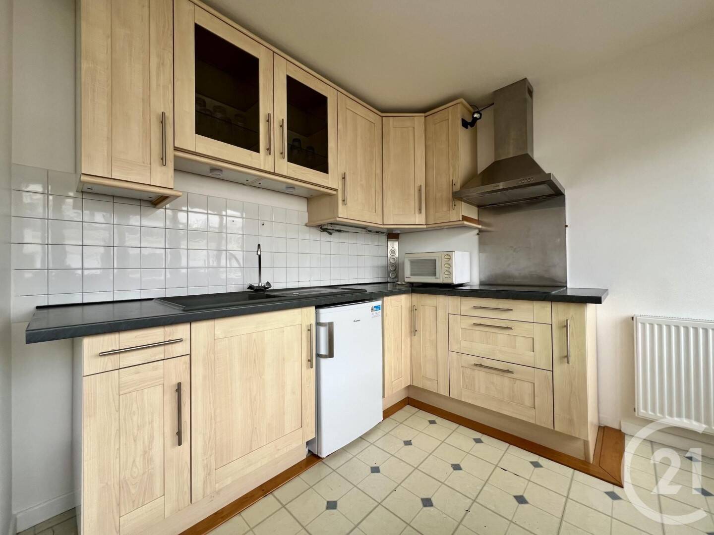 Maison à louer, 35m², COURCOURONNES
