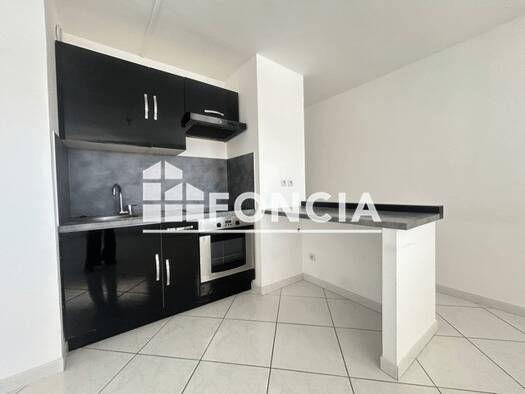 Appartement à louer 450 € 1 pièce 30,1 m² 1er étage Capiscol Béziers 34500