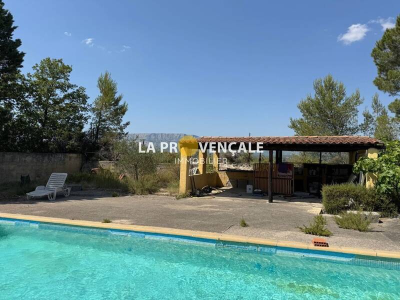 Maison à vendre, 136m², PEYNIER