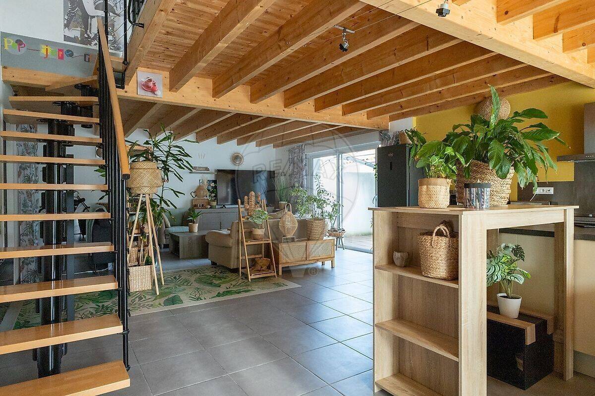Maison à vendre, 152m², SAINT ROMAIN DE BENET