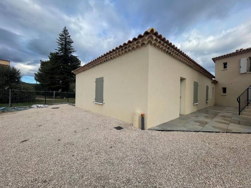 Maison à louer, 83m², POURRIERES