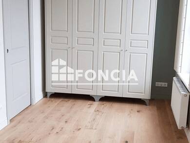 Appartement à louer 656 € 2 pièces 1 chambre 39,9 m² RDC Sud Ville Chartres 28000