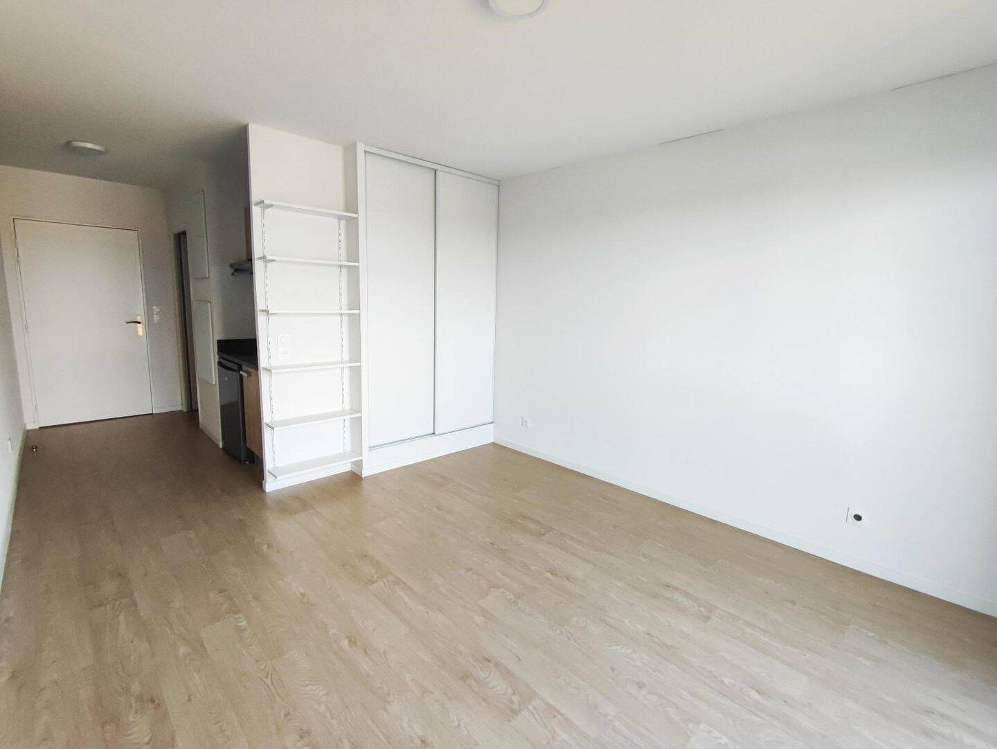 Maison à louer, 23m², LORMONT