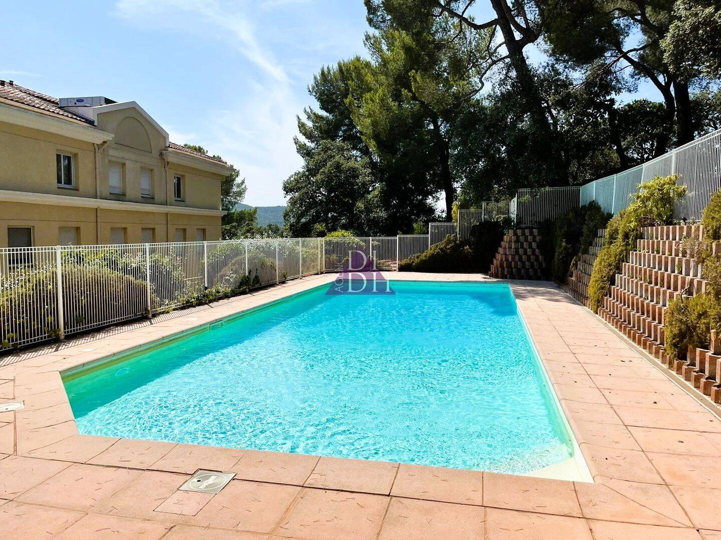 Maison à vendre, 74m², HYERES