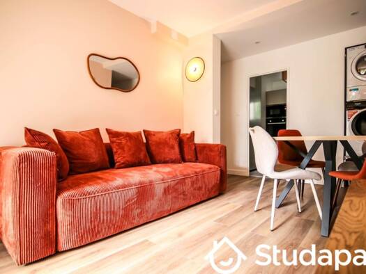 Colocation à louer 750 € 1 pièce 4 chambres 9 m² 2ème étage Centre Ouest Palaiseau 91120