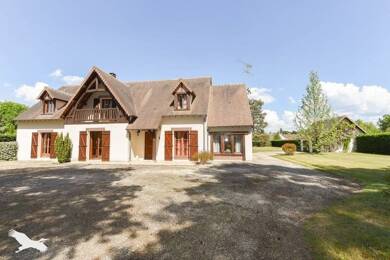 Maison à vendre 457 600 € 10 pièces 5 chambres 264 m² 4 588 m² de terrain Pruniers en Sologne 41200