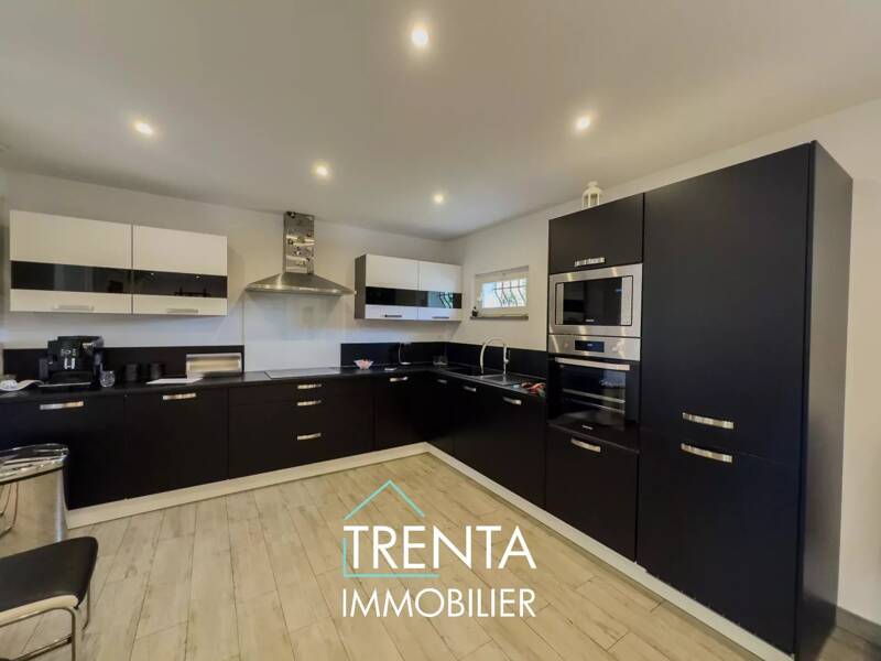 Maison à louer, 79m², SAINT JEAN DE MOIRANS