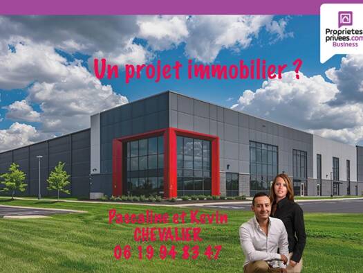 Local commercial à louer 2 300 € 240 m² de surface de vente Peripherie Saint-Mitre-les-Remparts 13920