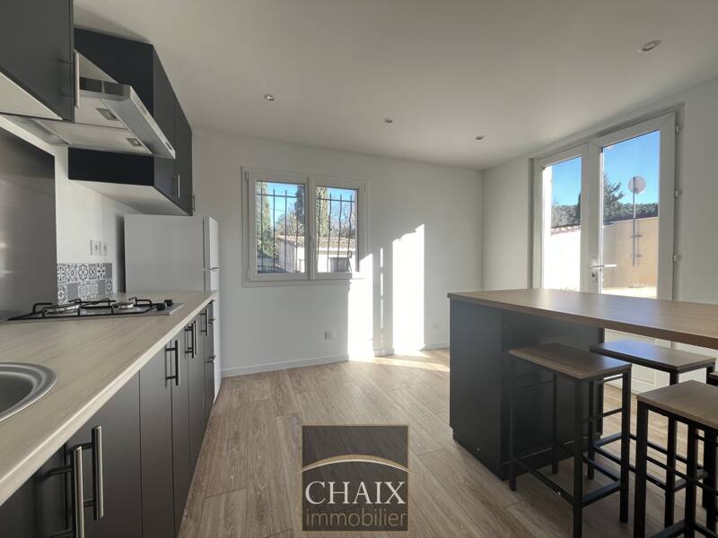 Maison à louer, 35m², CUGES LES PINS