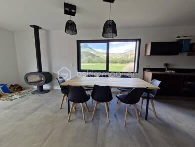 Maison à vendre 330 000 € 4 pièces 3 chambres 102,3 m² Castellane 04120