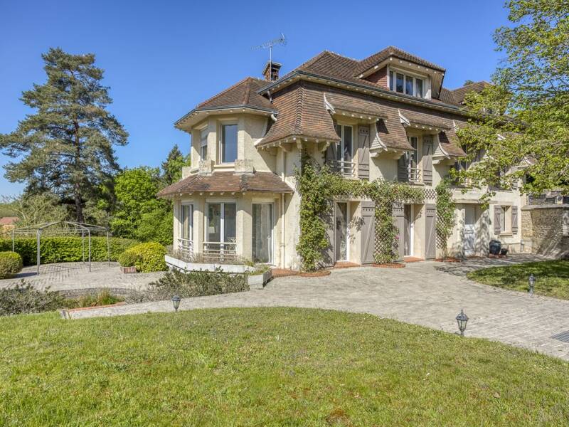 Maison à vendre, 245m², SAINT LEGER EN YVELINES