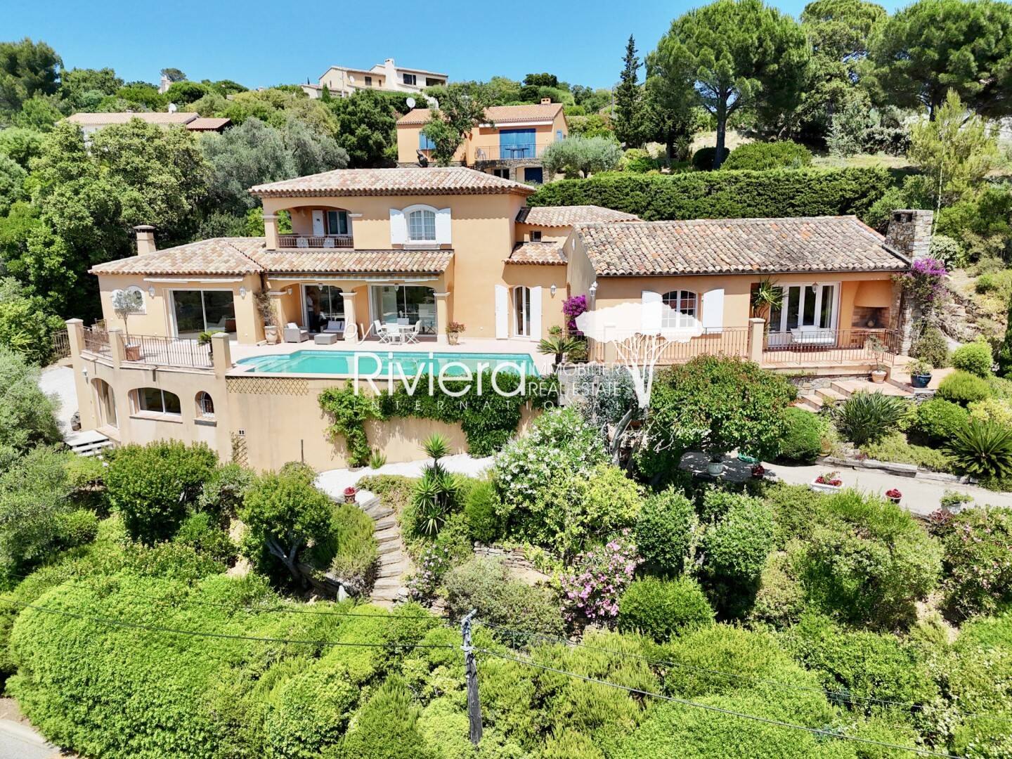 Maison à vendre, 260m², LA CROIX VALMER
