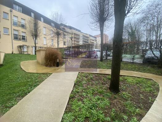 Appartement à vendre 113 000 € 2 pièces 1 chambre 45 m² RDC Le Mans 72000