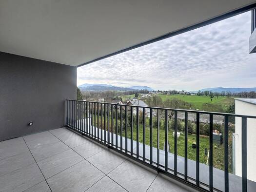 Appartement à louer 1 490 € 4 pièces 3 chambres 86 m² 1er étage Marigny-Saint-Marcel 74150