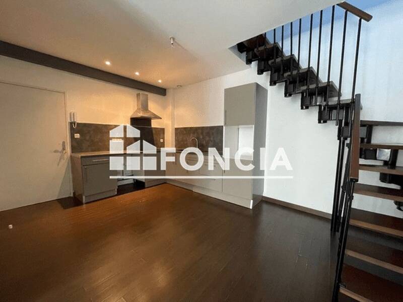 Maison à louer, 73m², ORANGE