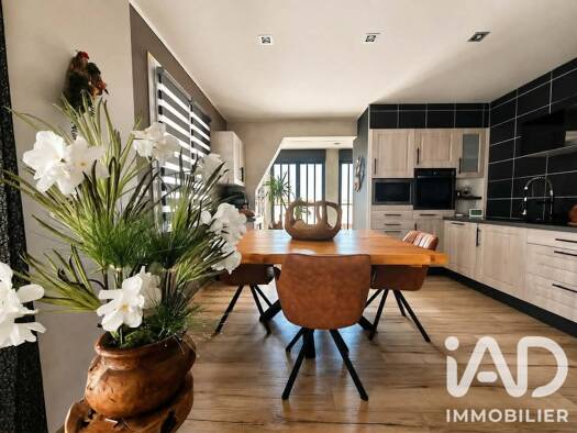 Maison à vendre 484 000 € 6 pièces 3 chambres 167 m² 402 m² de terrain Brem-sur-Mer 85470