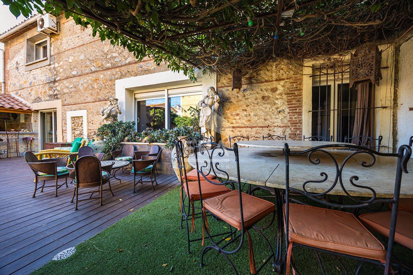 Maison à vendre, 254m², VILLELONGUE DE LA SALANQUE