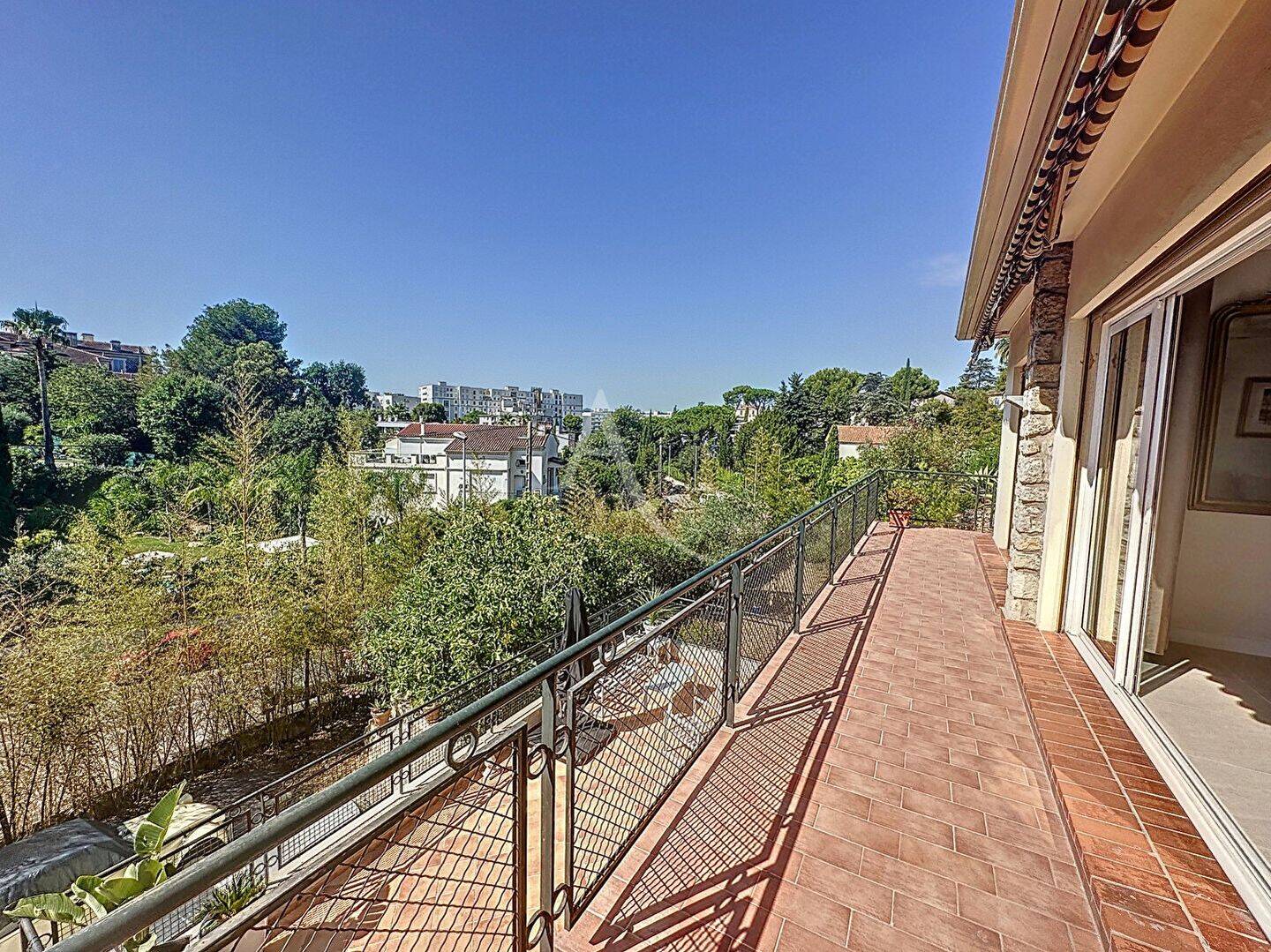 Maison à louer, 62m², CANNES