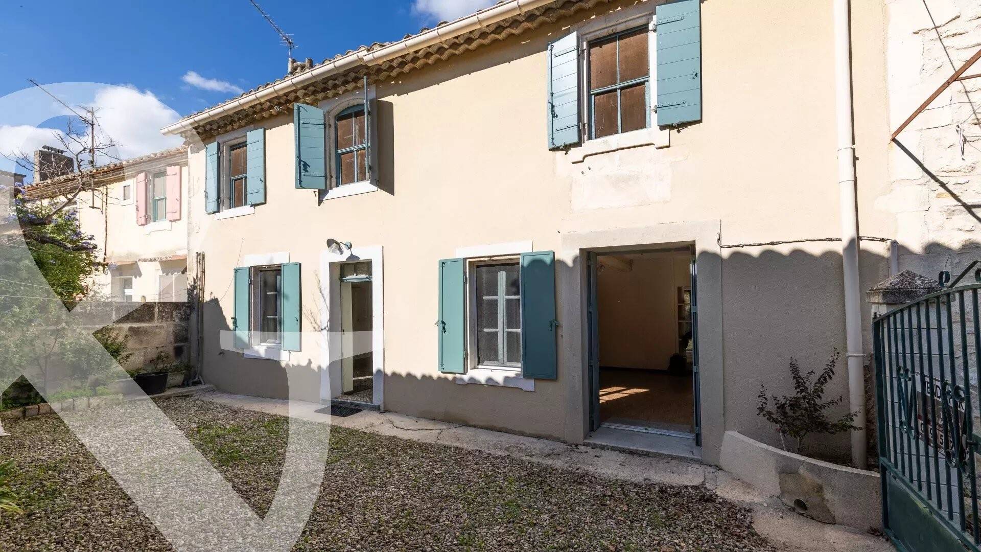 Maison à vendre, 160m², MAUSSANE LES ALPILLES