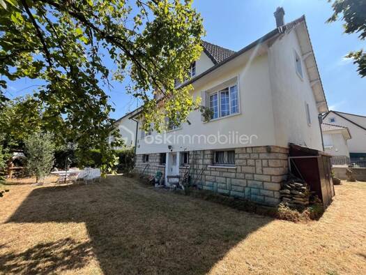 Maison à vendre 438 000 € 8 pièces 5 chambres 178 m² 362 m² de terrain Centre Ville Viry-Châtillon 91170