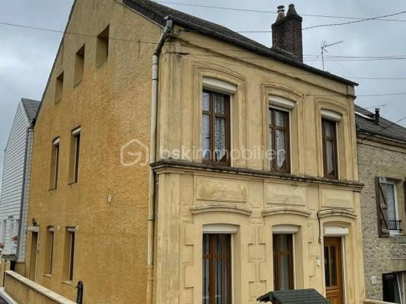 Maison à vendre, 131m², VIVIER AU COURT