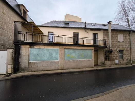 Maison à vendre 99 900 € 3 pièces 2 chambres 81 m² 134 m² de terrain Arsonval Brive-la-Gaillarde 19100