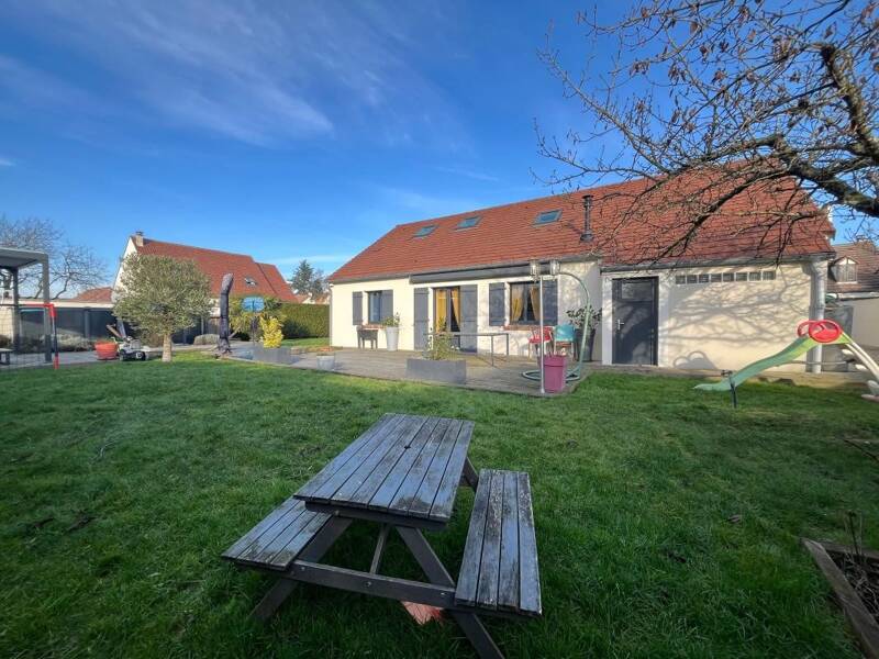 Maison à vendre, 116m², ROZAY EN BRIE