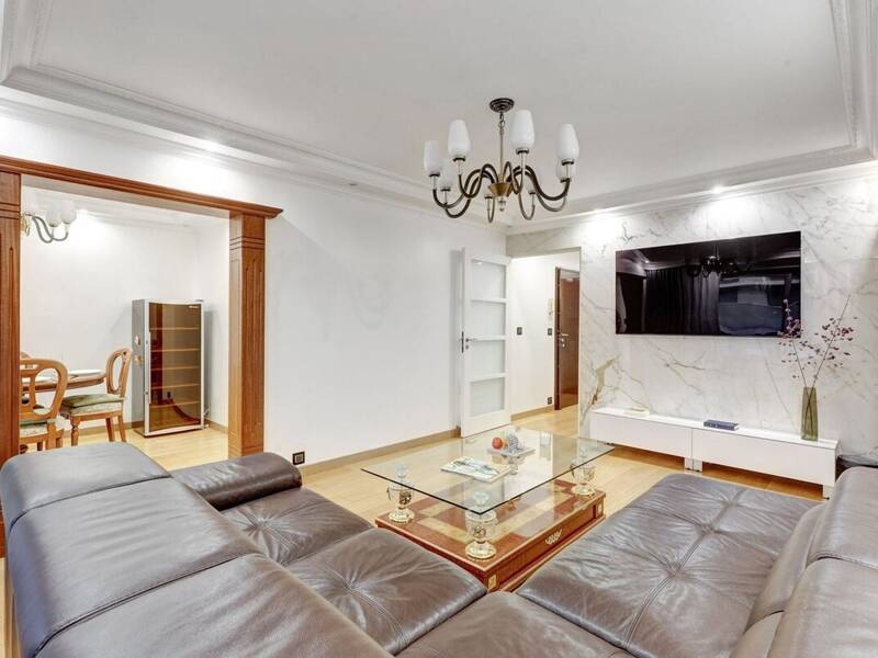 Maison à louer, 0m², PARIS 19E